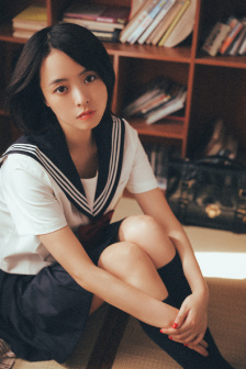 学校不许穿内裤随时挨c